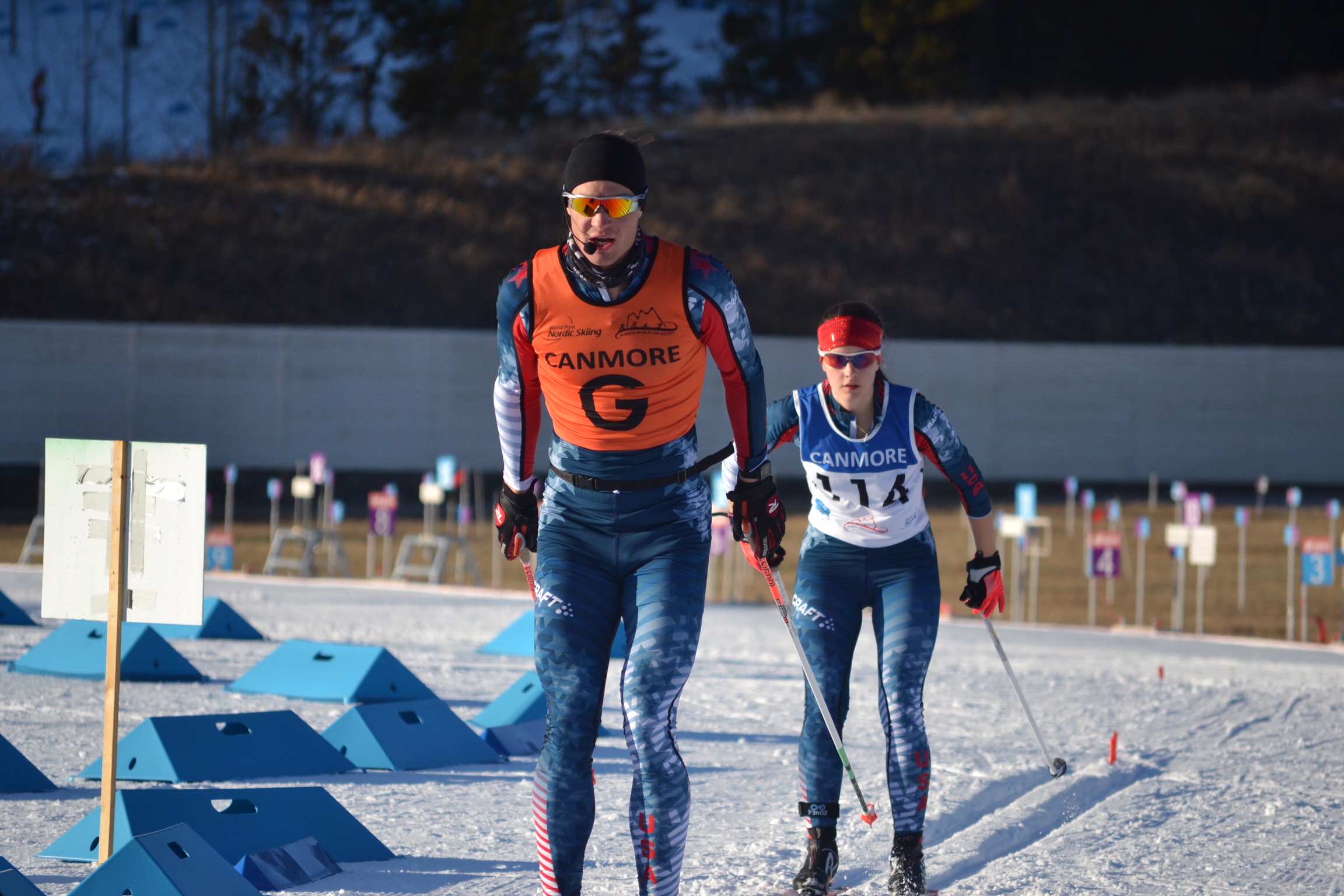 Mia Zutter and guide Sawyer Kesselheim racing