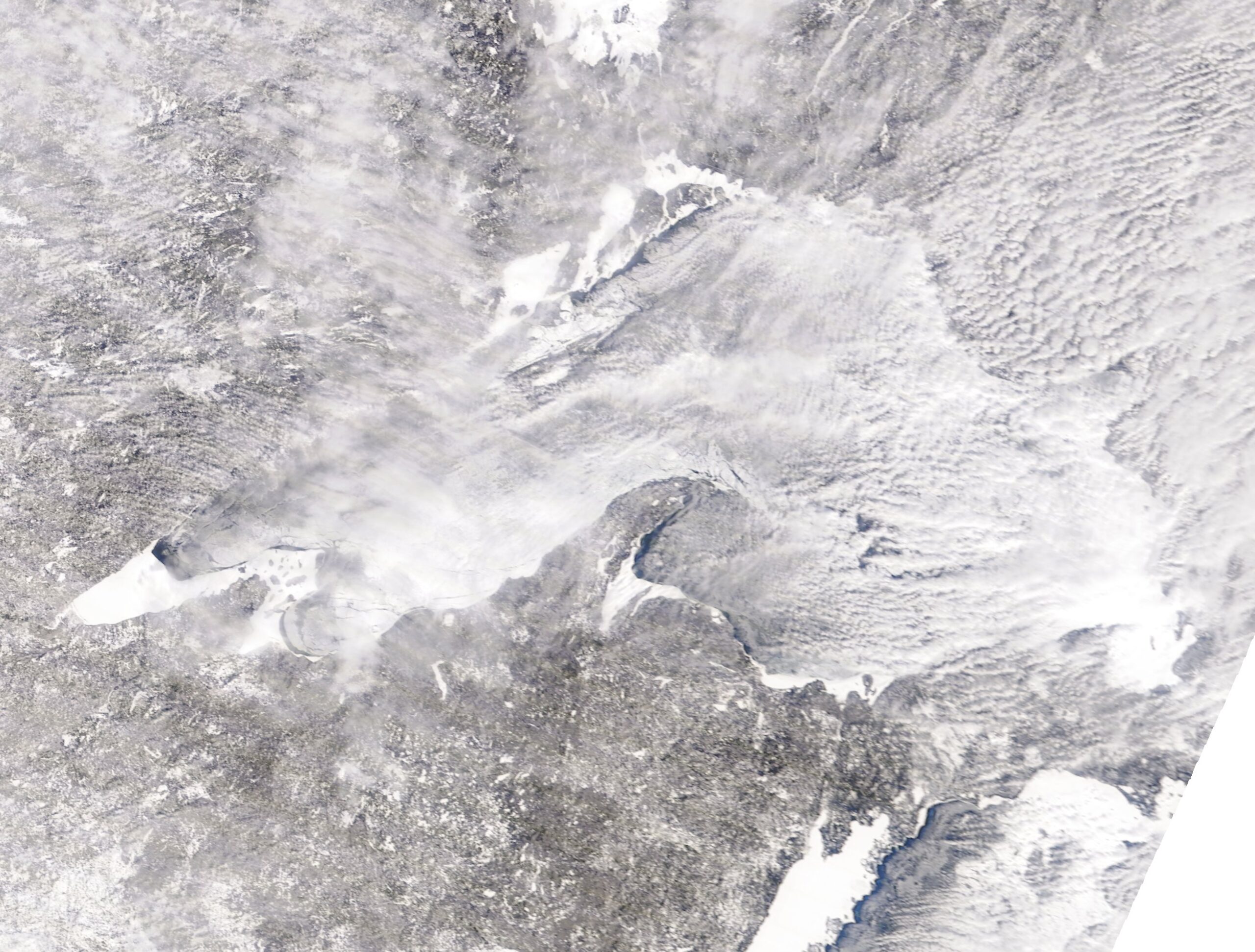 Lake Superior ice cover
