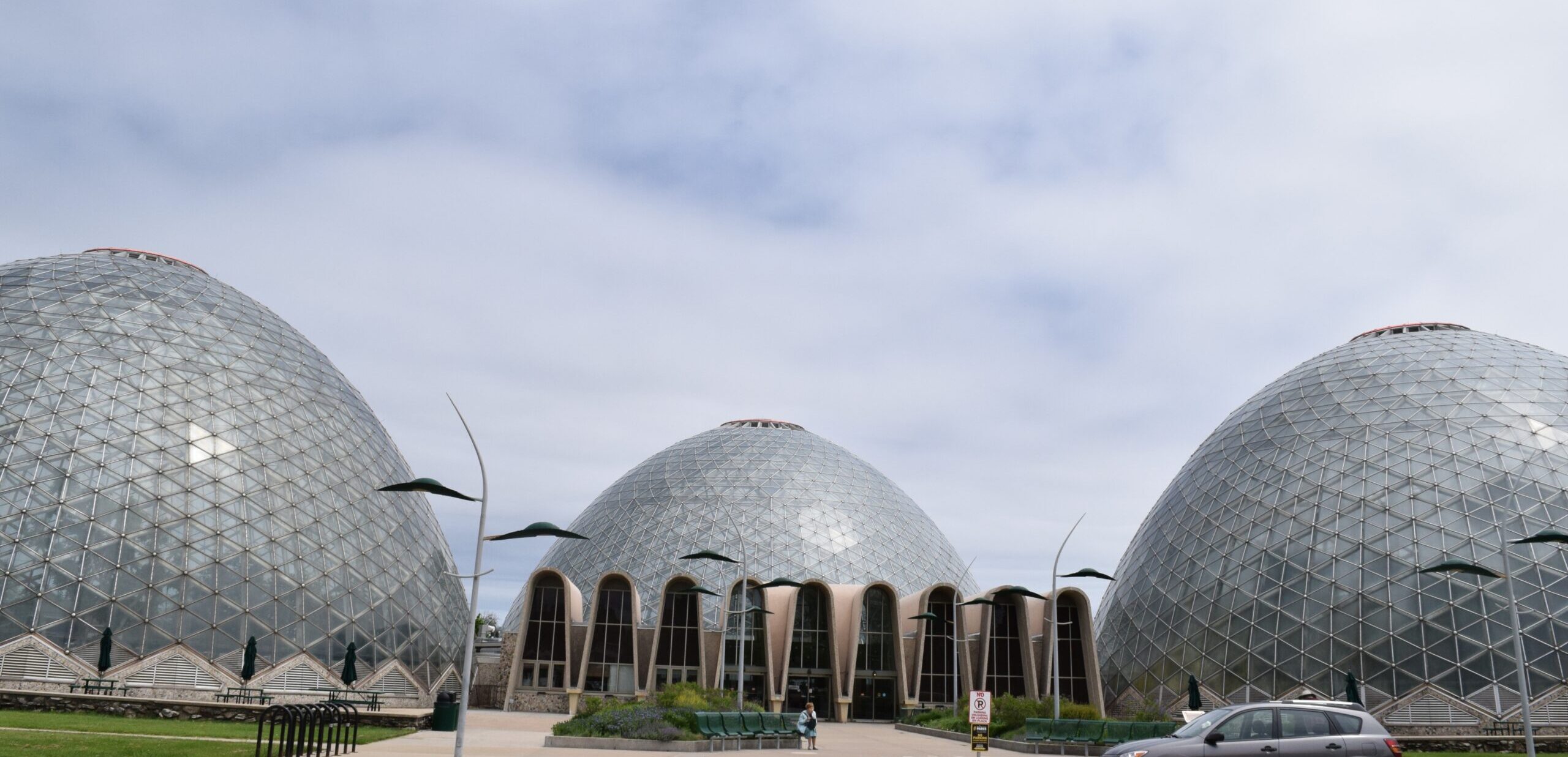 Mitchell Park Conservatory, Milwaukee, Domes