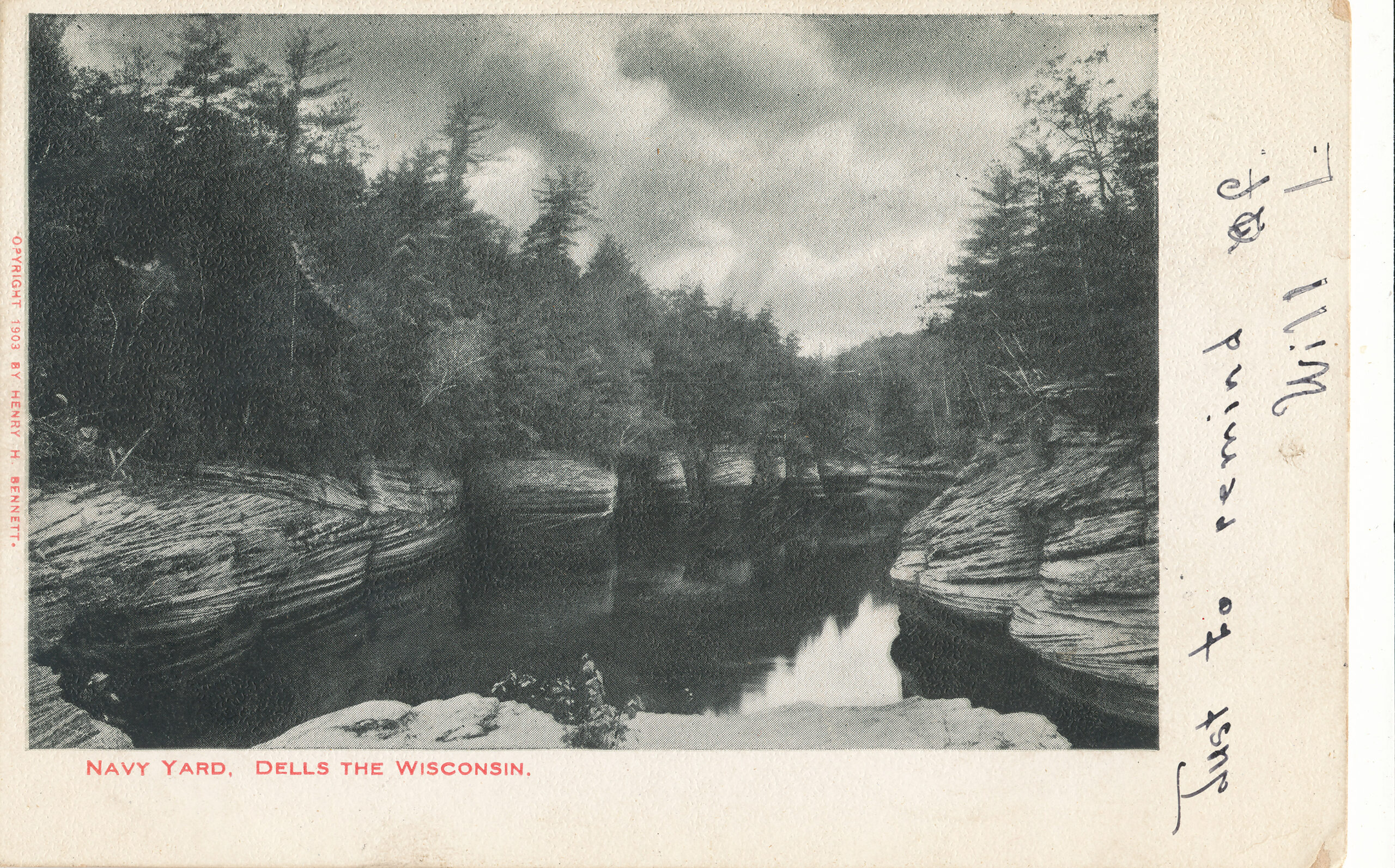 A photograph from 1906 shows a view of the Wisconsin River in the Dells.