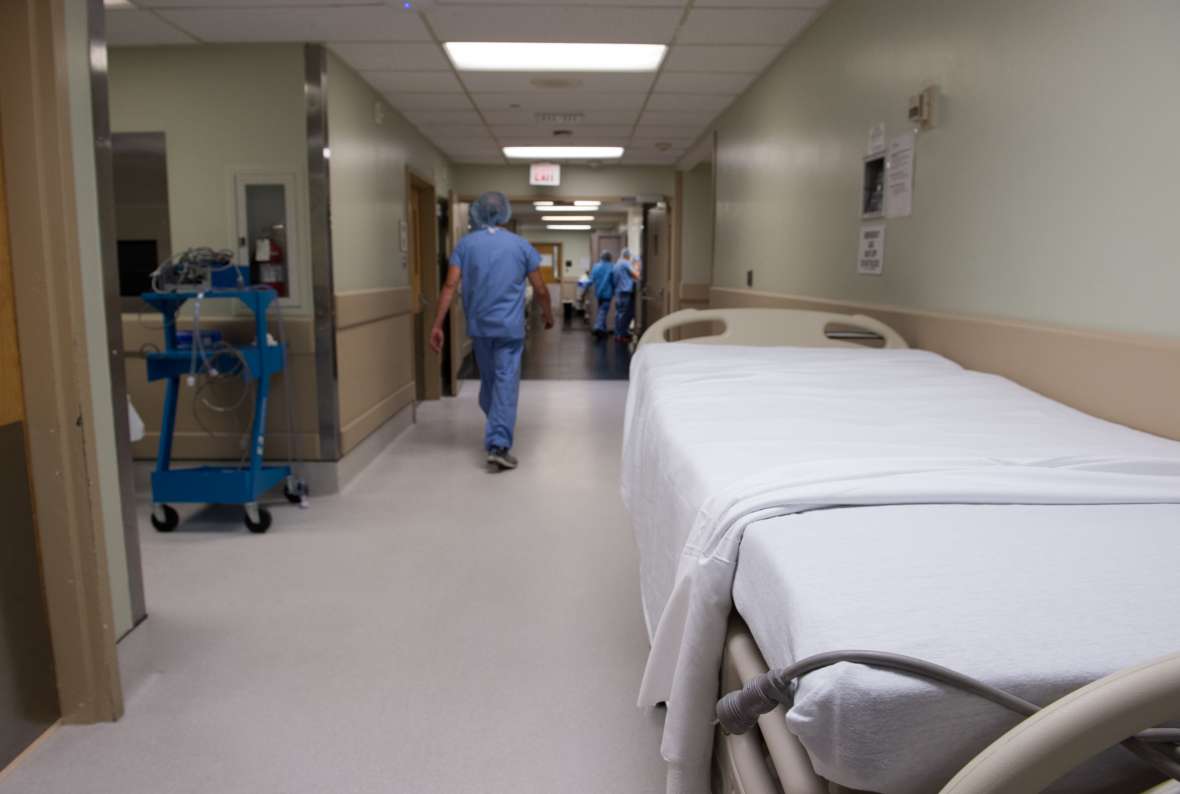 Report: 1 in 10 hospital jobs vacant amid increasing retirements, patient demand