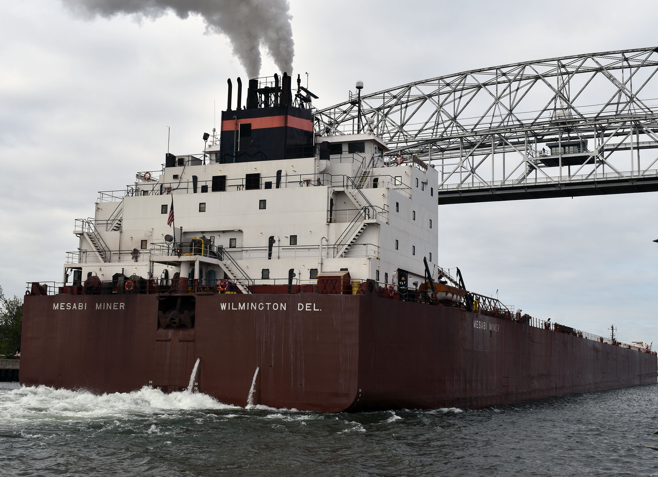 Cargo tonnage lagging at Great Lakes ports as shipping season nears its end