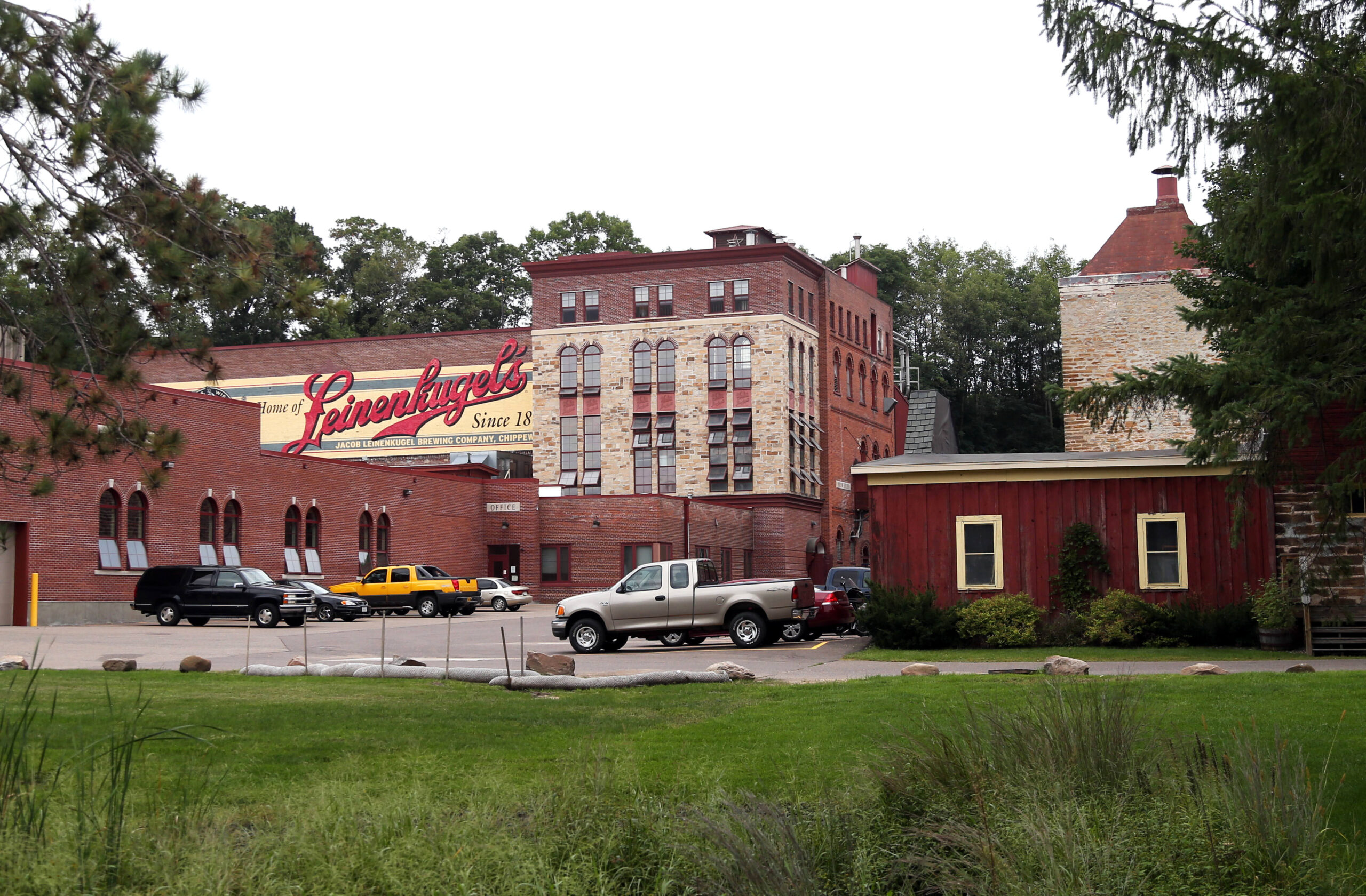 Molson Coors to close Leinenkugel’s Brewery in Chippewa Falls