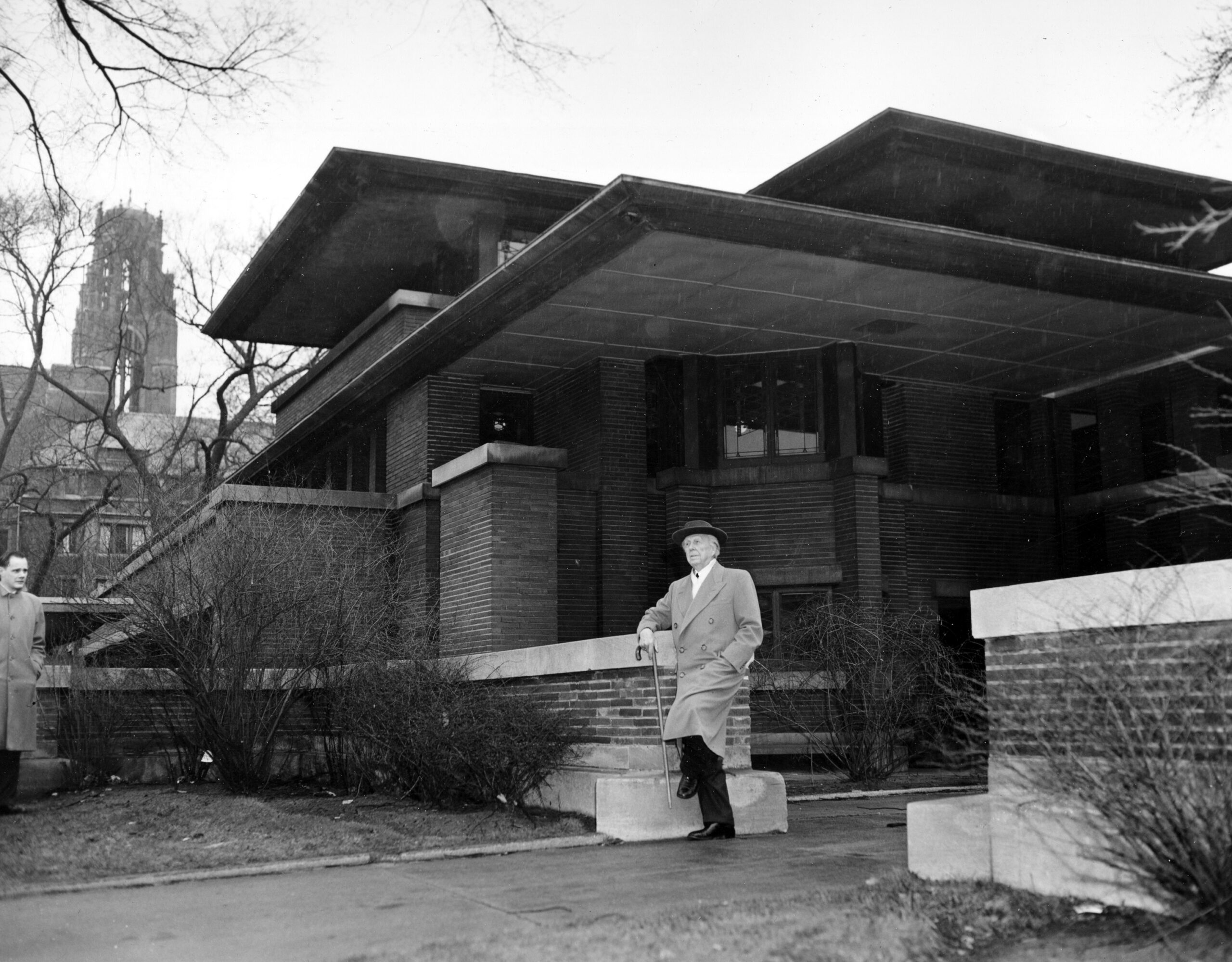 Frank Lloyd Wright visits the Robie House in Chicago, Ill.