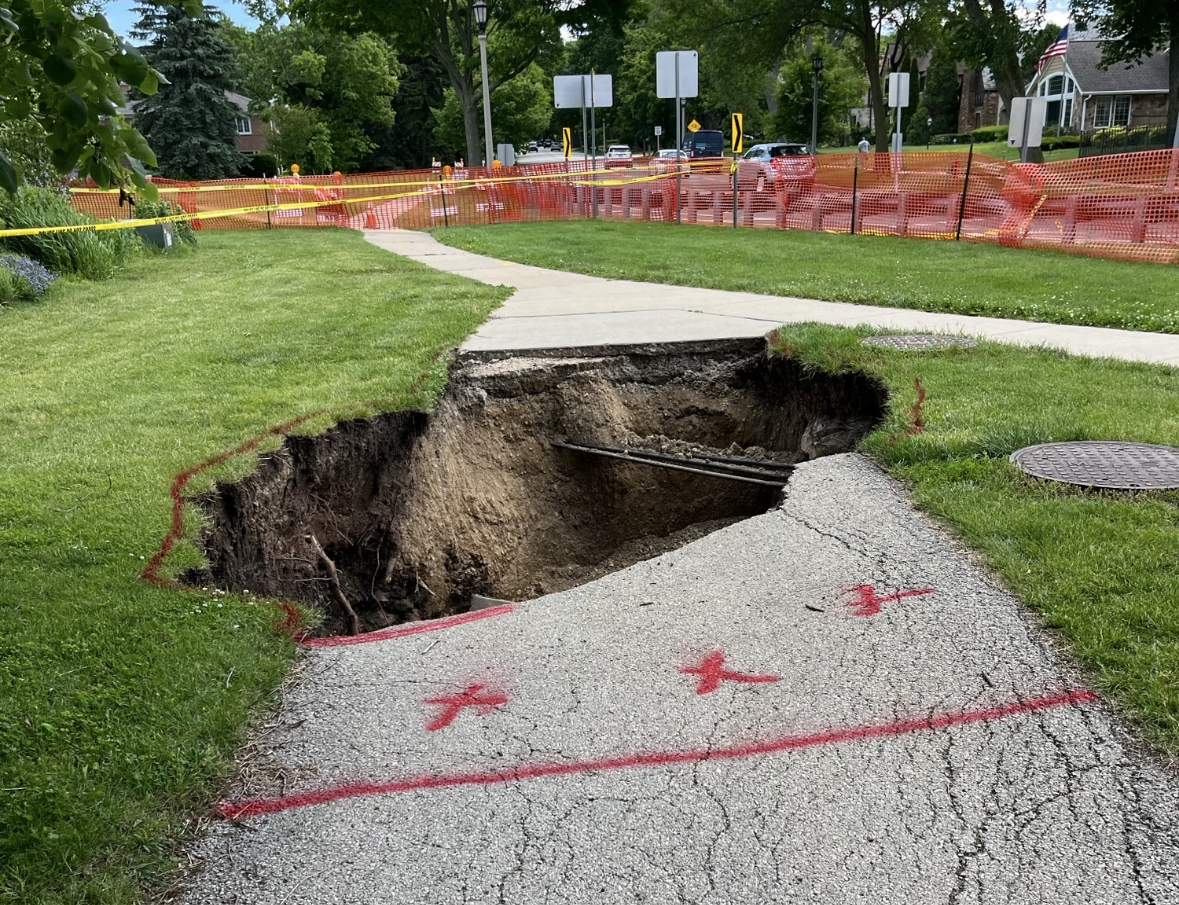 Sinkhole forms in Milwaukee County after 90-year-old sewer line fails