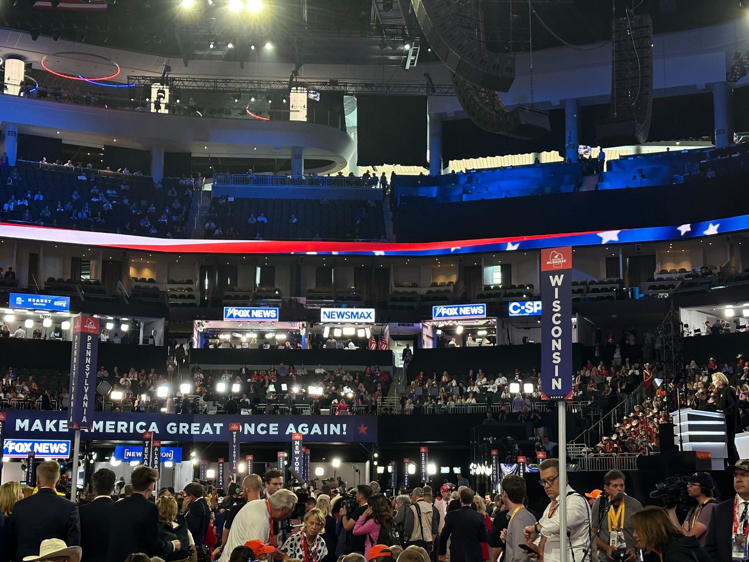 At RNC, Wisconsin GOP leaders tell delegates to have a seat