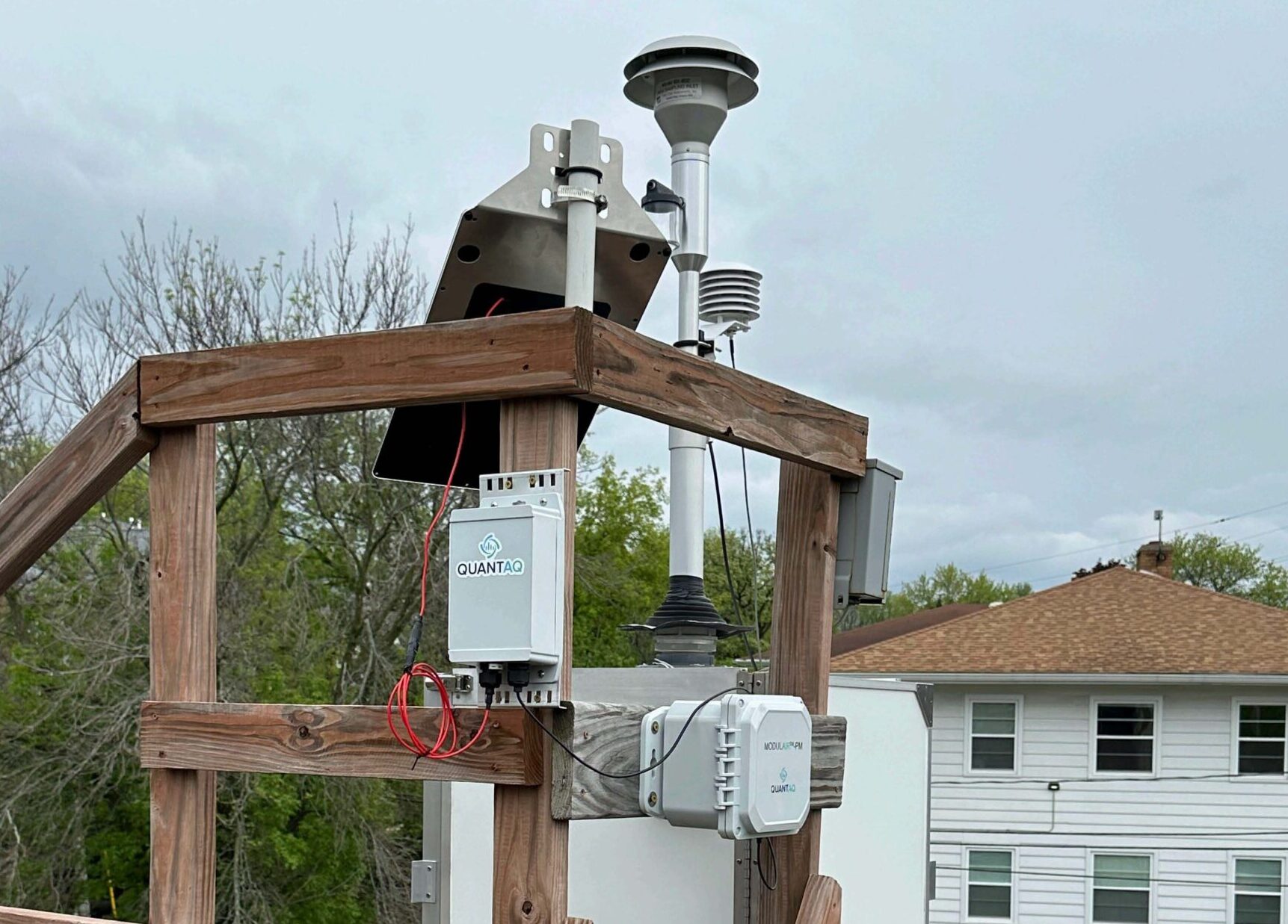 Madison installing air quality sensors to bring ‘hyper-local’ pollution data to neighborhoods