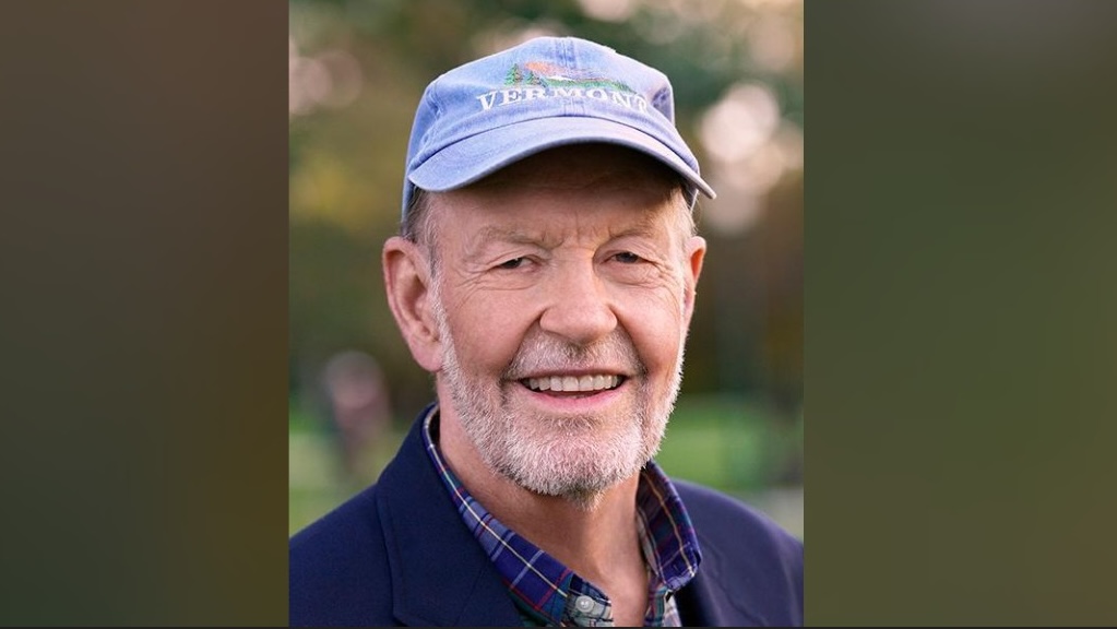 Octogenarian walking across America for democracy stopping in Madison, Milwaukee