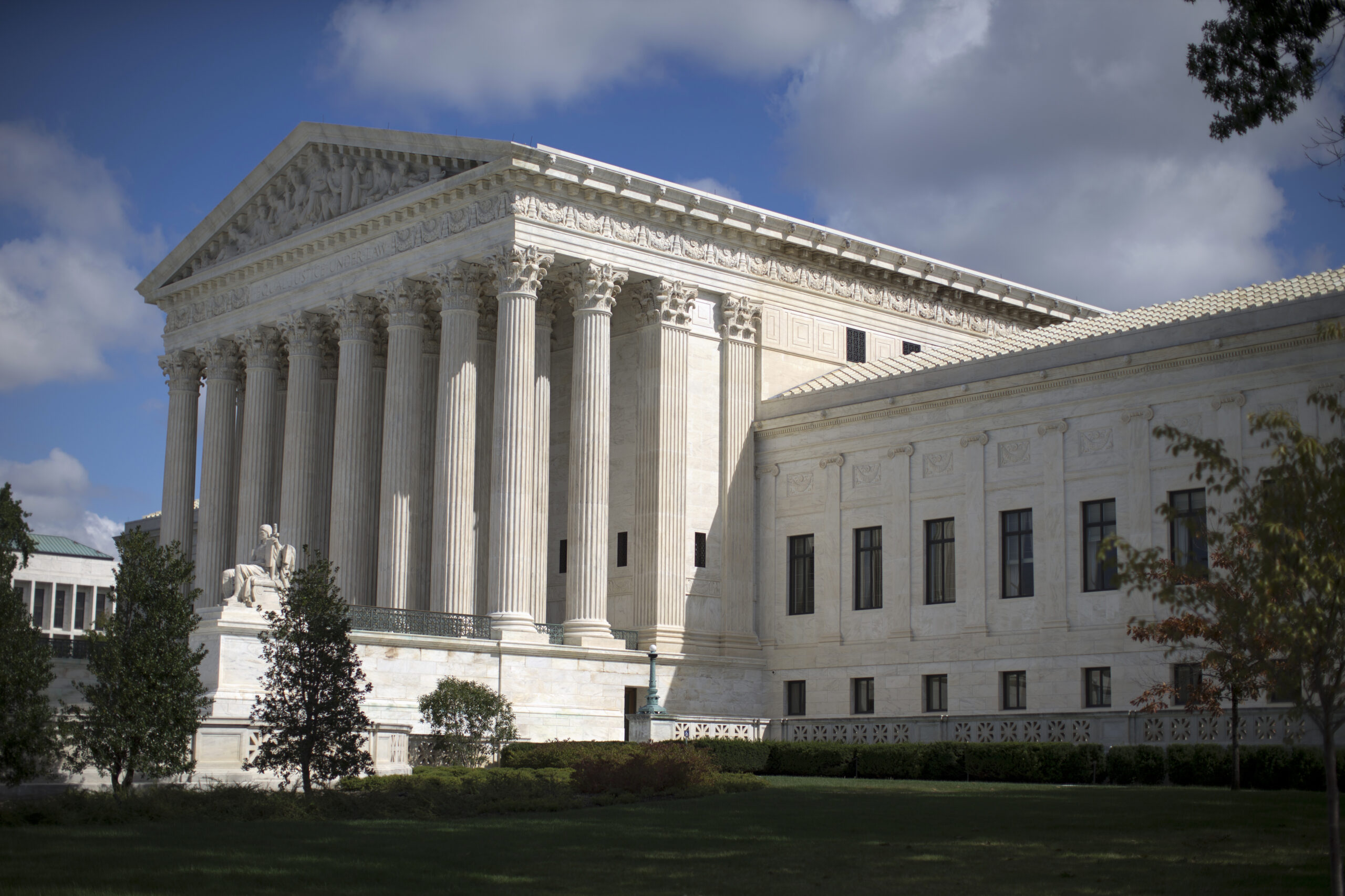 Libertarian group asks SCOTUS to let unmarried Wisconsin man adopt partner’s child