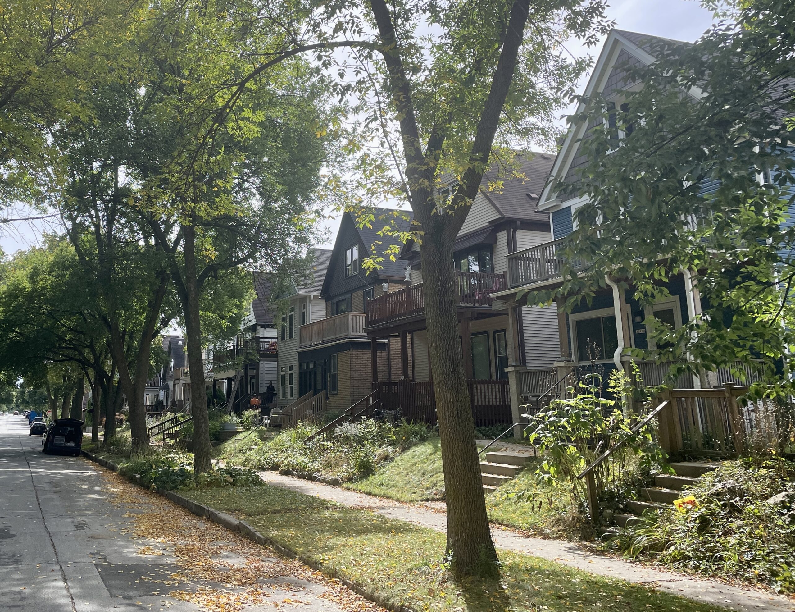 A row of early-20th century houses in Milwaukee