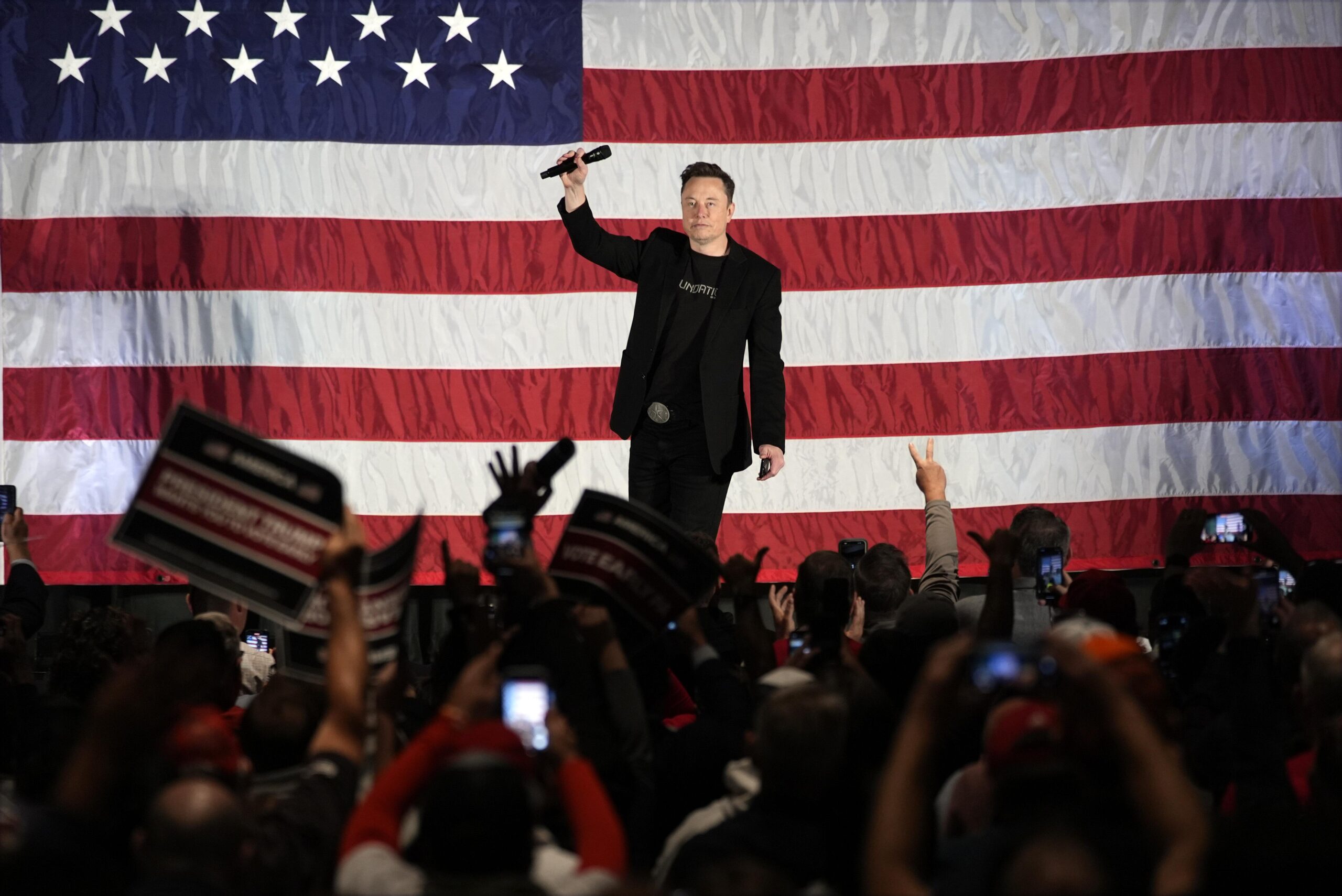 Eau Claire man wins Elon Musk’s $1M voter sweepstakes which may violate election law