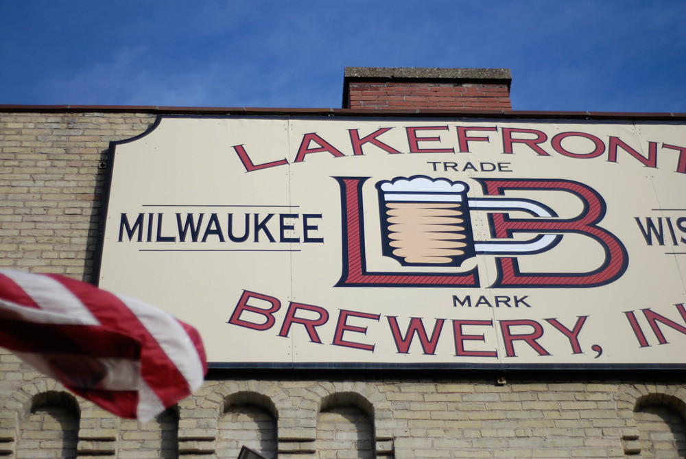 Workers at Lakefront Brewery in Milwaukee work to unionize