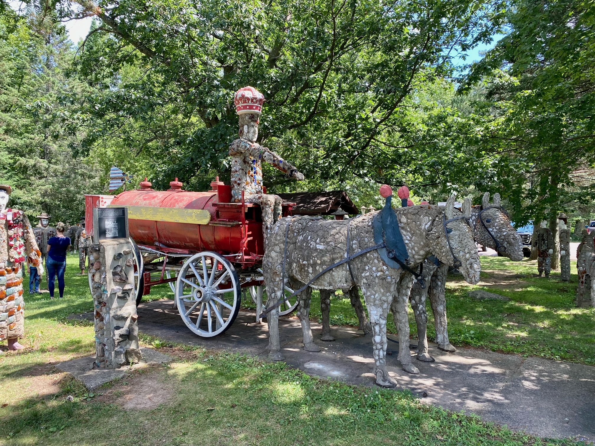 A search for oddities along Wisconsin’s 2-lane highways