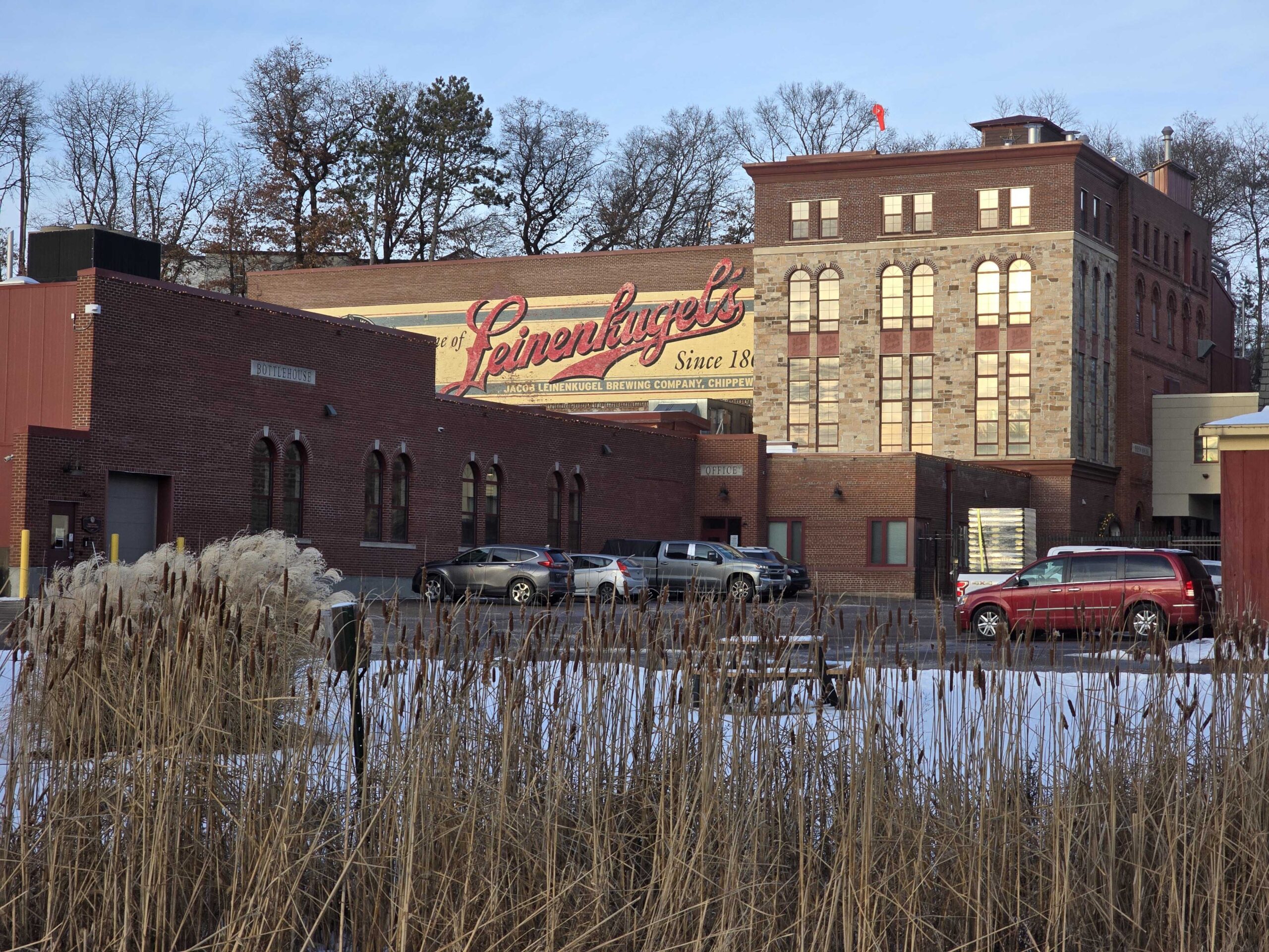 End of an era: Hourly workers at Leinenkugel’s Brewery in Chippewa Falls finish their final shift