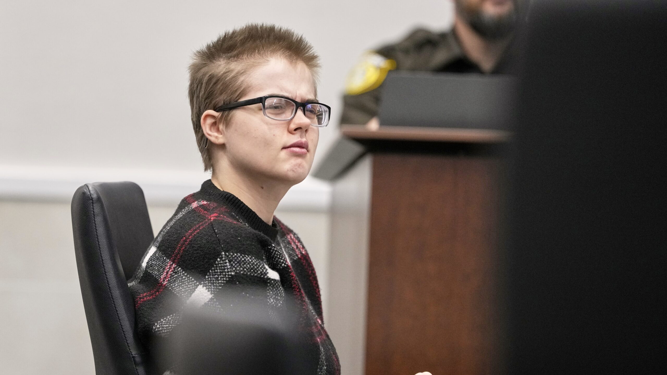 Judge releases woman who stabbed a classmate to please Slender Man from a psychiatric hospital