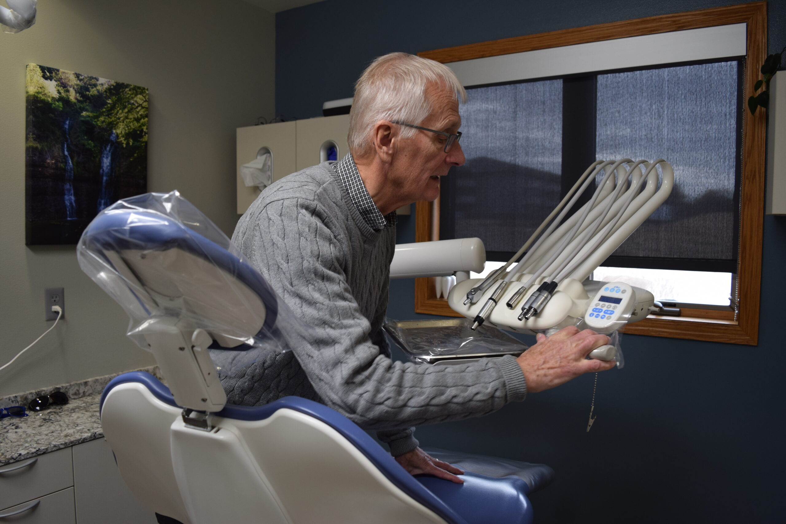 As more Wisconsin dentists retire, getting new providers to rural areas is a challenge