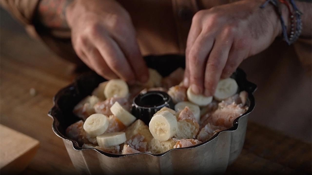 Wisconsin Foodie:Kwik Trip Glazers, Glazer Bread Pudding