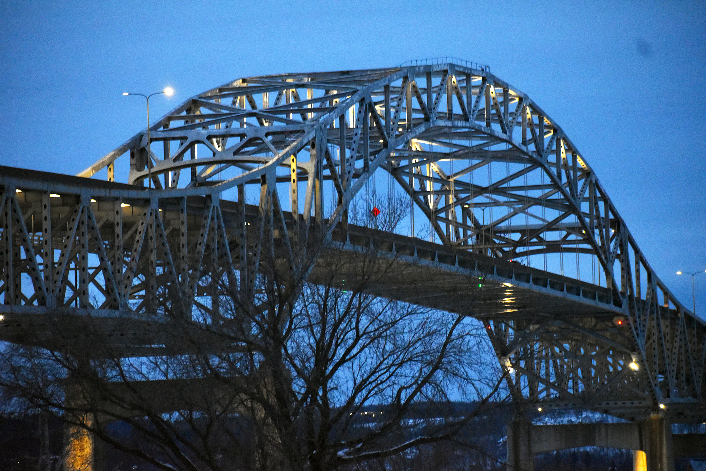 Superior businesses face challenges as they relocate for upcoming bridge replacement